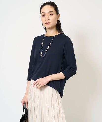 シンプルデザインTシャツ