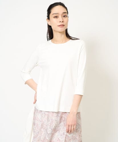 シンプルデザインTシャツ